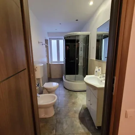 Appartement Anastasia Balcescu 2 Self Check Code In From 2pm Only Microwave Bucarest