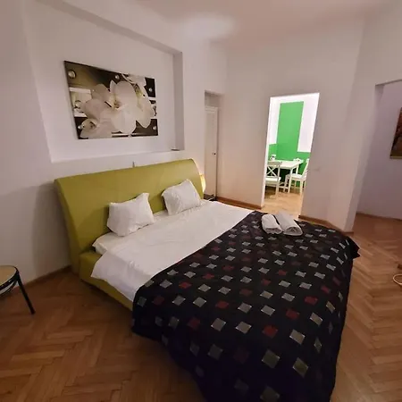 Anastasia Balcescu 2 Self Check Code In From 2pm Only Microwave * Bukarest