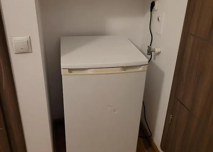 Anastasia Balcescu 2 Self Check Code In From 2pm Only Microwave Bucureşti